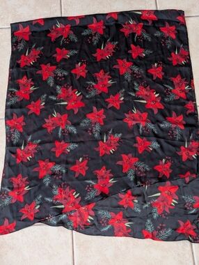 Vintage Large Floral Scarf 66x30